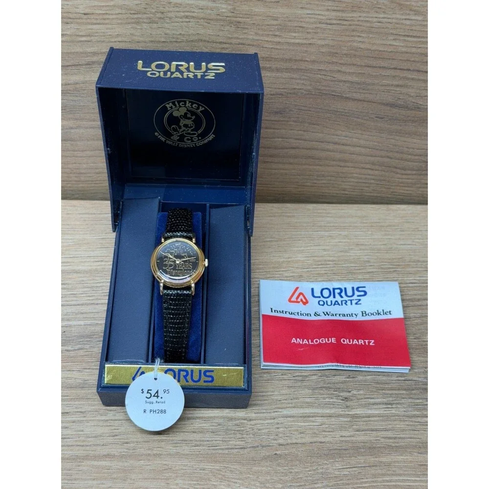 Lorus Quartz Disneyland 35 Years Collector Watch w/ Tags & Box - Vintage 1990
